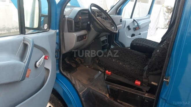 Mercedes 208 D 1995, 330,000 km - 2.3 l - Şəmkir