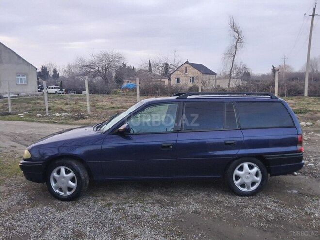 Opel Astra 1997, 990,000 km - 1.6 l - Xaçmaz