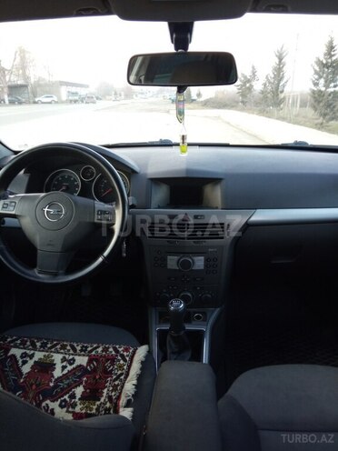 Opel Astra 2005, 298,000 km - 1.4 l - Bakı