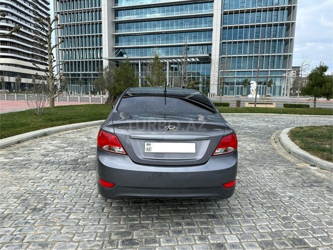 Hyundai Accent 2014, 198,000 km - 1.6 l - Sumqayıt