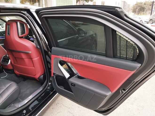 BMW 740 2023, 7,300 km - 3.0 l - Bakı