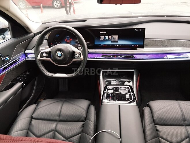 BMW 740 2023, 7,300 km - 3.0 l - Bakı