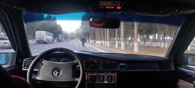 Mercedes 190 1991, 385,235 km - 2.0 l - Sumqayıt