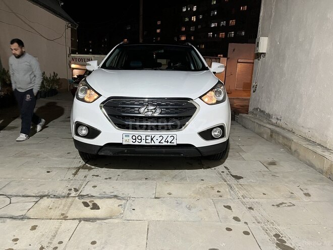 Hyundai ix35 2013, 137,069 km - 2.0 л - Bakı