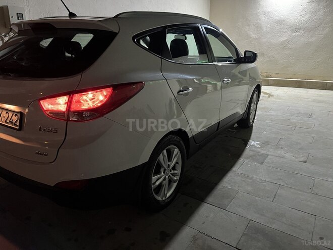 Hyundai ix35 2013, 137,069 km - 2.0 л - Bakı