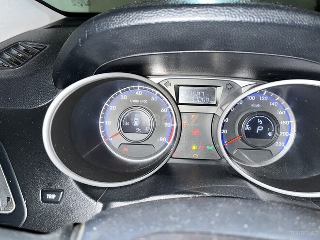 Hyundai ix35 2013, 137,069 km - 2.0 л - Bakı