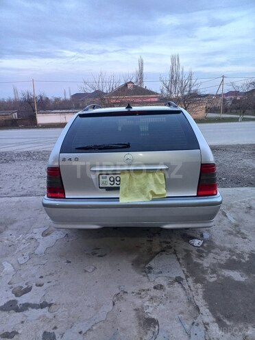 Mercedes C 240 1997, 350,000 km - 2.4 l - Xudat