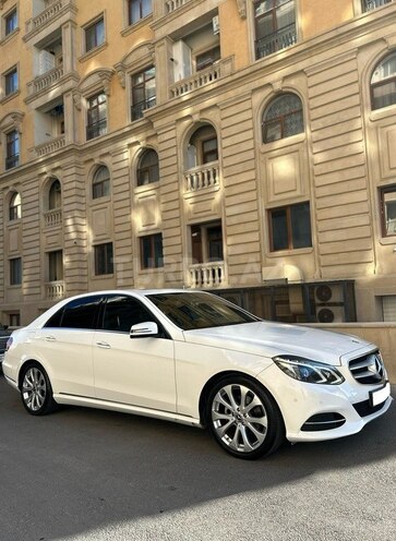 Mercedes E 220 2015, 167,000 km - 2.2 l - Bakı