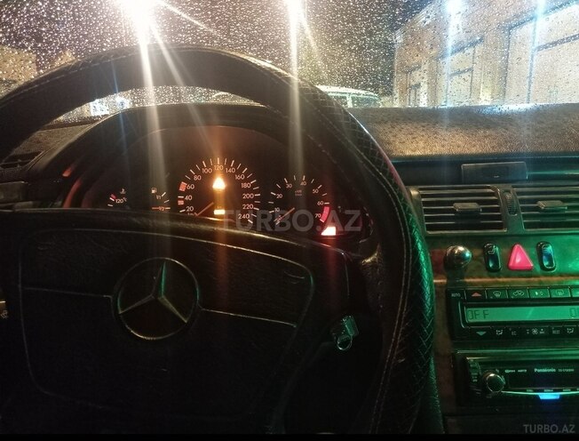 Mercedes E 240 1998, 50,000 km - 2.4 l - Kürdəmir