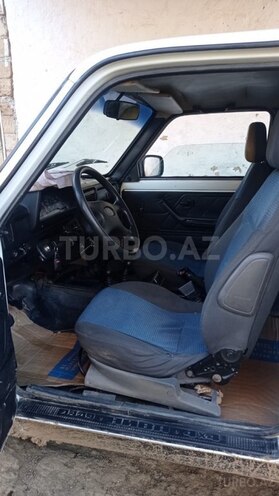 LADA (VAZ) Niva 2010, 190,000 km - 1.7 l - Lerik