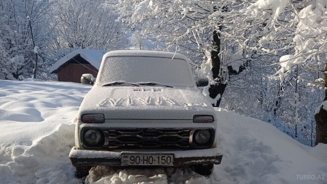 LADA (VAZ) Niva 2010, 190,000 km - 1.7 l - Lerik