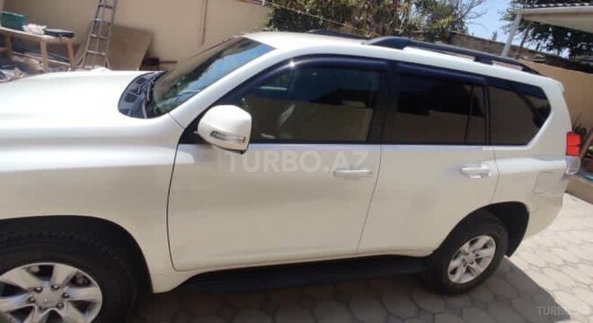 Toyota Prado 2010, 208,000 km - 2.7 л - Bakı