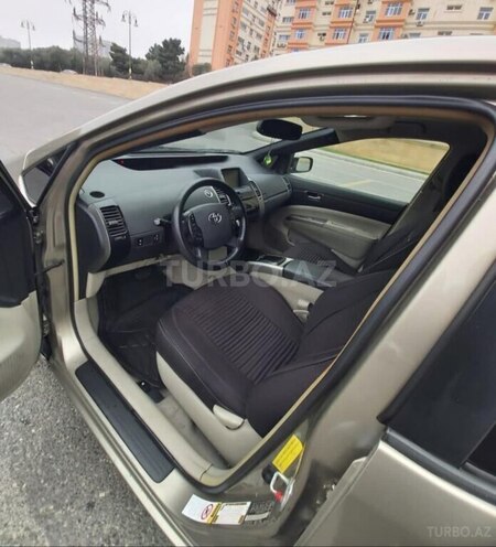 Toyota Prius 2007, 98,000 km - 1.5 l - 