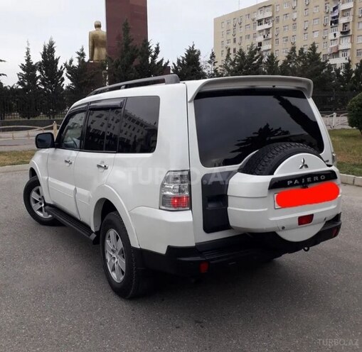 Mitsubishi Pajero 2008, 110,000 km - 3.0 л - Bakı