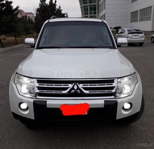 Mitsubishi Pajero 2008, 110,000 km - 3.0 л - Bakı