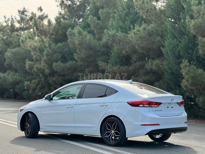 Hyundai Elantra 2017, 85,000 km - 2.0 л - Bakı