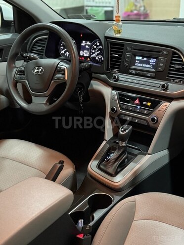 Hyundai Elantra 2017, 85,000 km - 2.0 л - Bakı