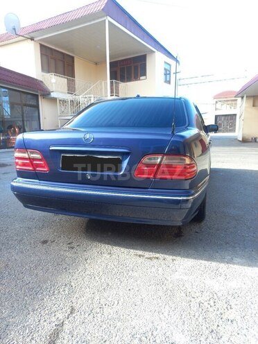 Mercedes E 270 2000, 650,000 km - 2.7 л - Gəncə
