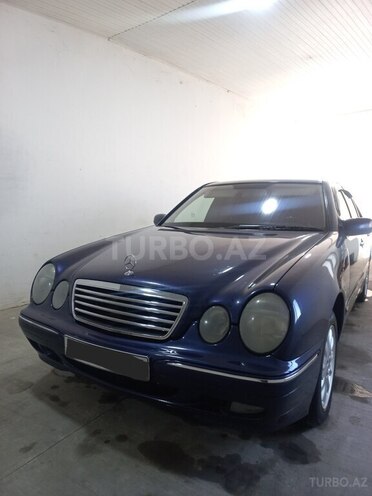 Mercedes E 270 2000, 650,000 km - 2.7 л - Gəncə