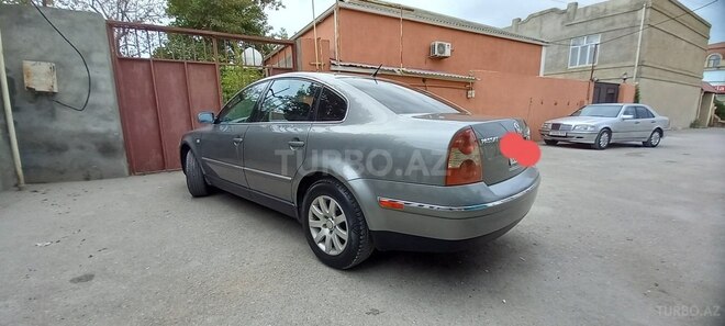 Volkswagen Passat 2001, 273,000 km - 1.8 l - Bakı