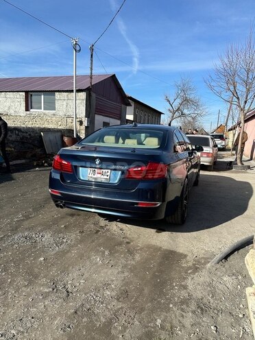 BMW 528 2014, 98,000 km - 2.0 l - Zaqatala