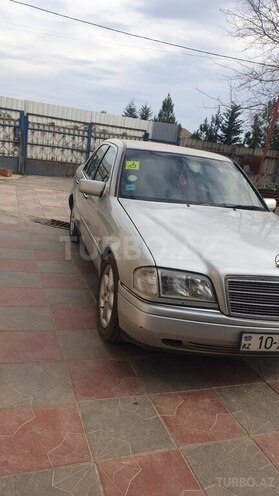 Mercedes C 200 1997, 220,000 km - 2.0 l - Masallı