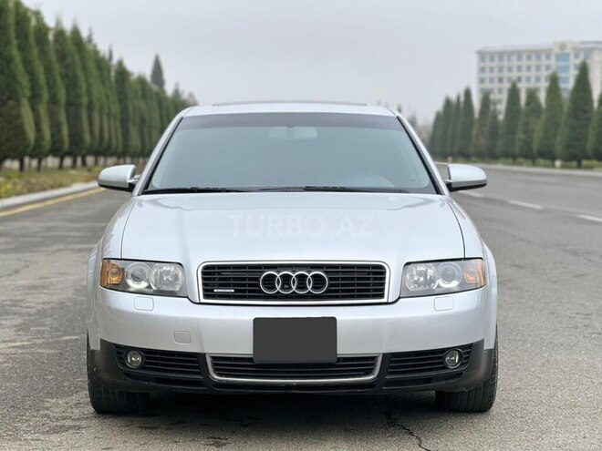 Audi A4 2003, 470,000 km - 1.8 л - Gəncə