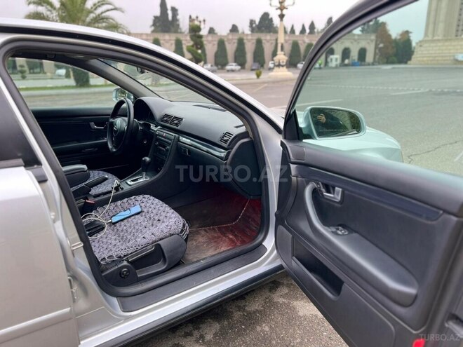 Audi A4 2003, 470,000 km - 1.8 л - Gəncə