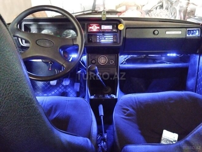LADA (VAZ) 2107 2004, 99,000 km - 1.6 л - Bakı