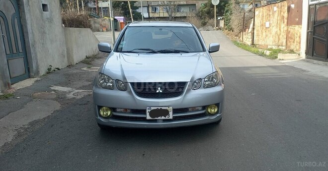 Mitsubishi Airtrek 2004, 170,000 km - 2.0 л - Bakı