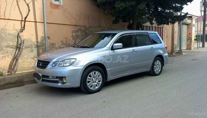 Mitsubishi Airtrek 2004, 170,000 km - 2.0 л - Bakı