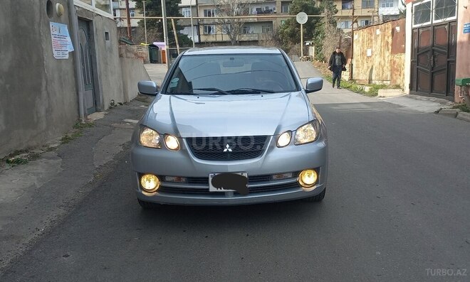 Mitsubishi Airtrek 2004, 170,000 km - 2.0 л - Bakı