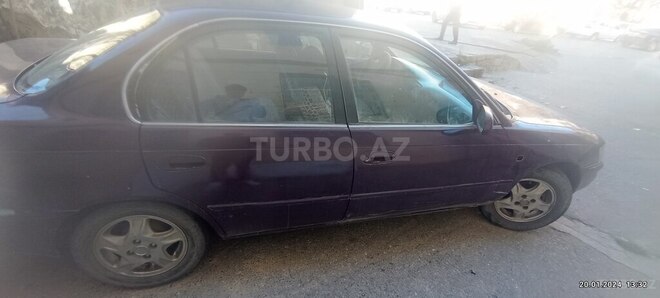 Toyota Corolla 1996, 700,000 km - 1.6 л - Bakı