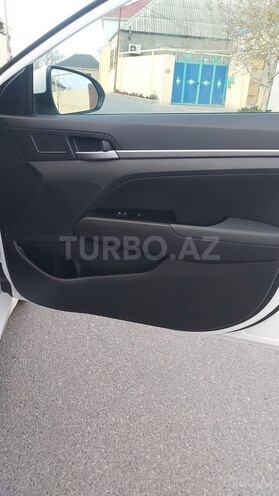 Hyundai Elantra 2018, 88,514 km - 2.0 л - Bakı