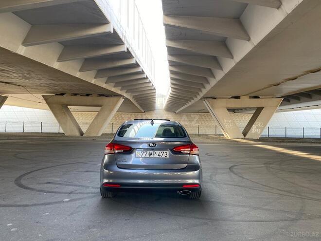 Kia Cerato 2017, 38,000 km - 2.0 l - Bakı