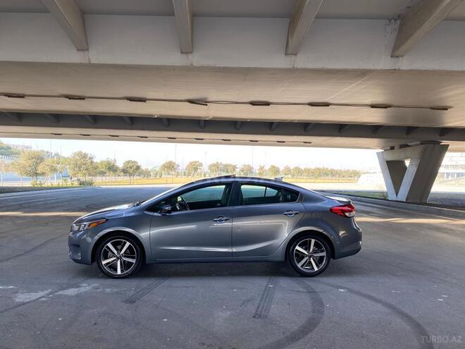 Kia Cerato 2017, 38,000 km - 2.0 l - Bakı