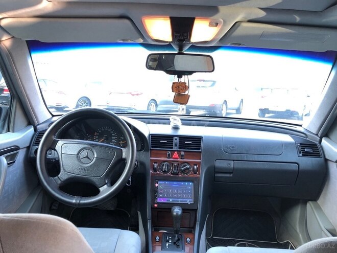 Mercedes C 180 1997, 258,000 km - 1.8 l - Bakı