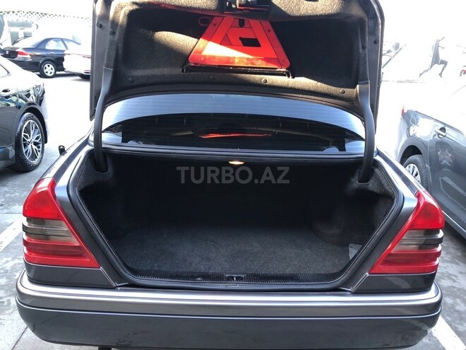 Mercedes C 180 1997, 258,000 km - 1.8 l - Bakı