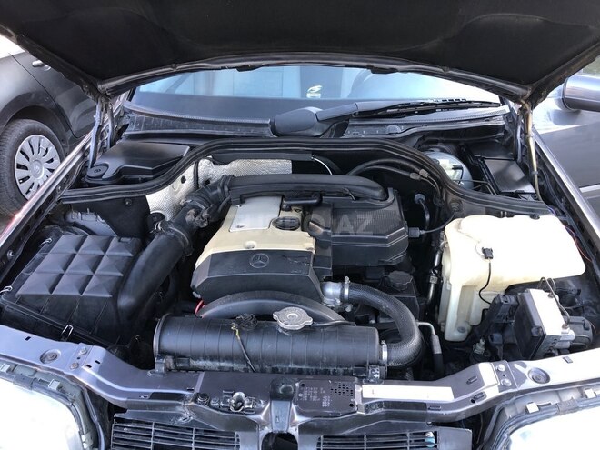 Mercedes C 180 1997, 258,000 km - 1.8 l - Bakı