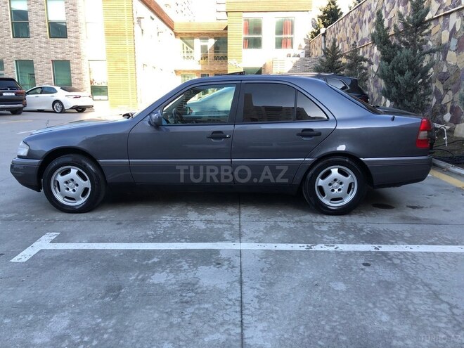Mercedes C 180 1997, 258,000 km - 1.8 l - Bakı