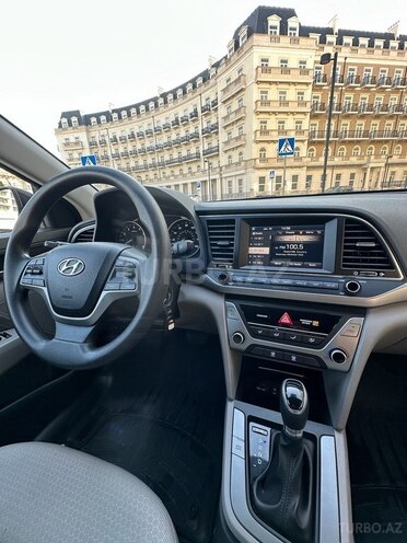 Hyundai Elantra 2016, 166,443 km - 2.0 l - Bakı