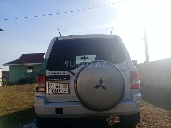 Mitsubishi Pajero io 1999, 252,565 km - 1.8 l - Saatlı