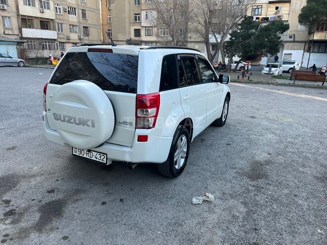 Suzuki Grand Vitara 2006, 408,000 km - 2.0 l - Bakı