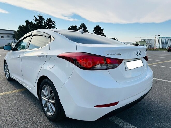 Hyundai Elantra 2015, 153,276 km - 1.8 l - Bakı