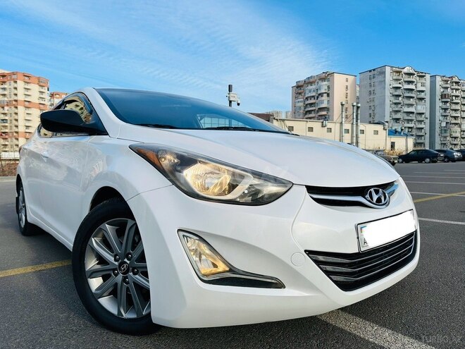 Hyundai Elantra 2015, 153,276 km - 1.8 l - Bakı