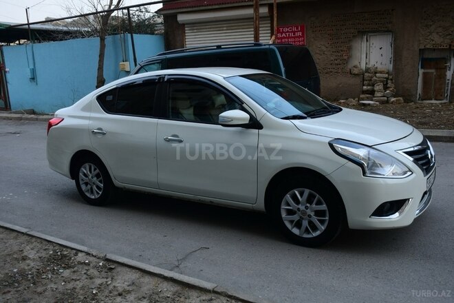 Nissan Sunny 2014, 226,160 km - 1.5 л - Bakı