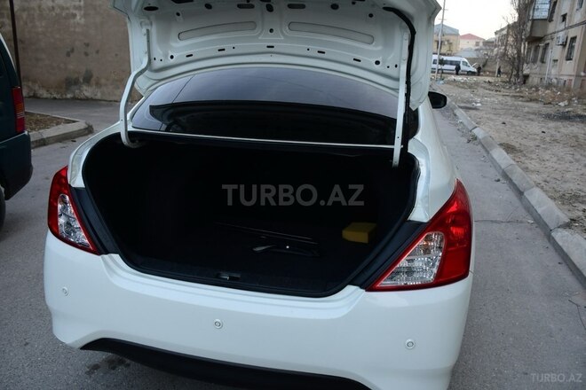 Nissan Sunny 2014, 226,160 km - 1.5 л - Bakı