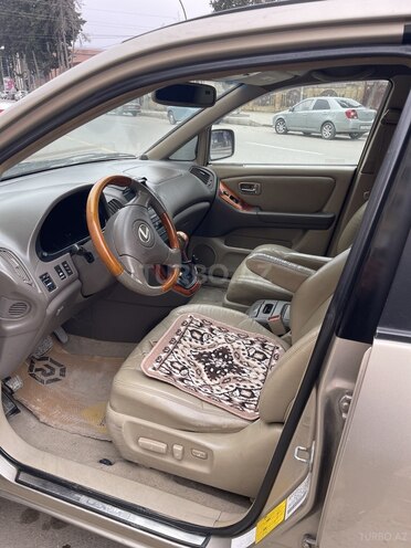Lexus RX 300 2002, 261,727 km - 3.0 l - Xaçmaz