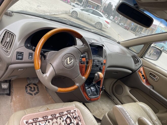 Lexus RX 300 2002, 261,727 km - 3.0 l - Xaçmaz