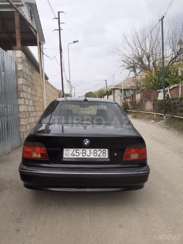 BMW 525 2000, 300,000 km - 2.5 l - Mingəçevir